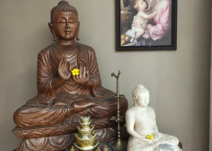 Travel x Living Suites&Cultural Experiences Colombo
